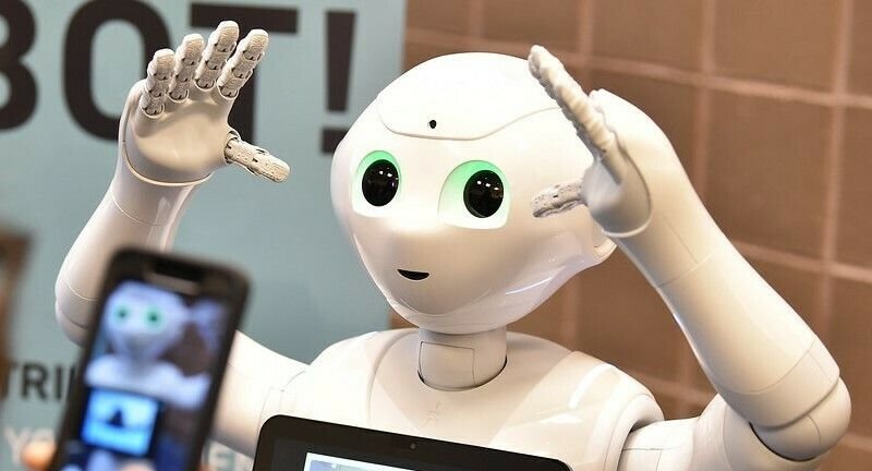 Знакомство с роботом Pepper
